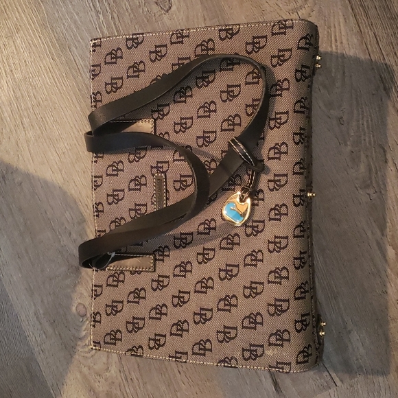 Dooney & Bourke Handbags - Dooney & Bourke East/West Canvas Tote